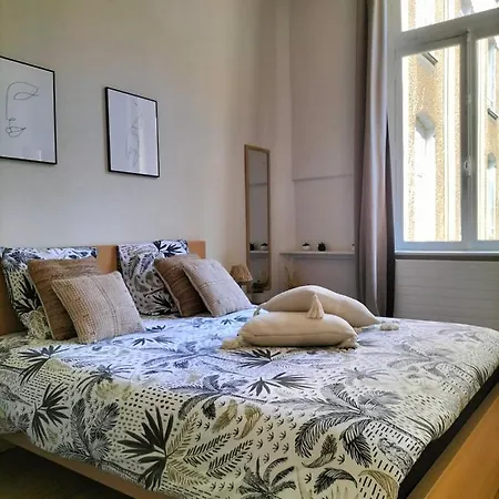 Gare Centre Parking Apartment *