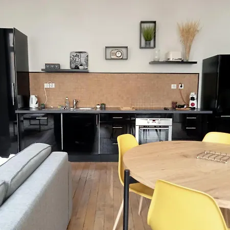 Apartament Gare Centre Parking