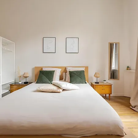 Gare Centre Parking Apartment *
