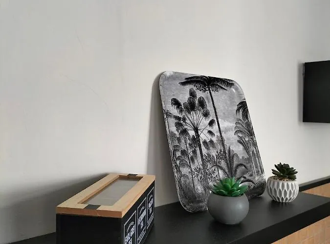 Gare Centre Parking Apartamento