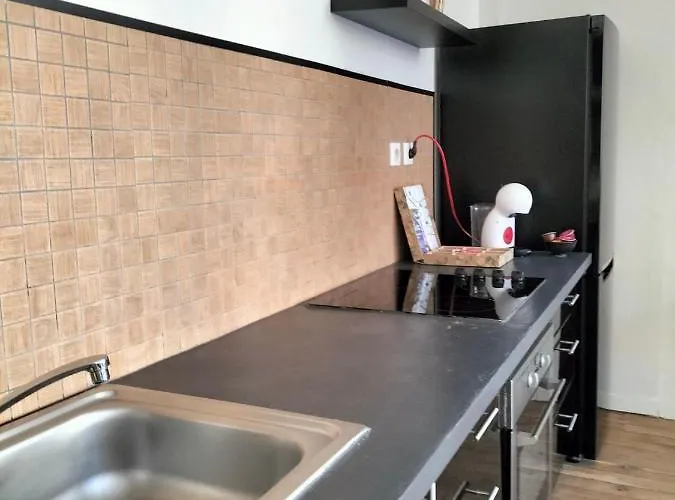 Gare Centre Parking Apartamento *