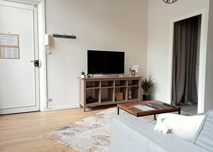 Gare Centre Parking Apartamento *